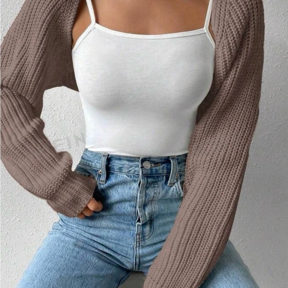 SOLD‼️ CHILL OUT‼️ Bolero sweater - Picture 2 of 6